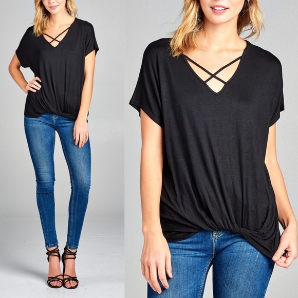 Bellanblue Tops - Twist Detail Short Sleeve Top - BLACK